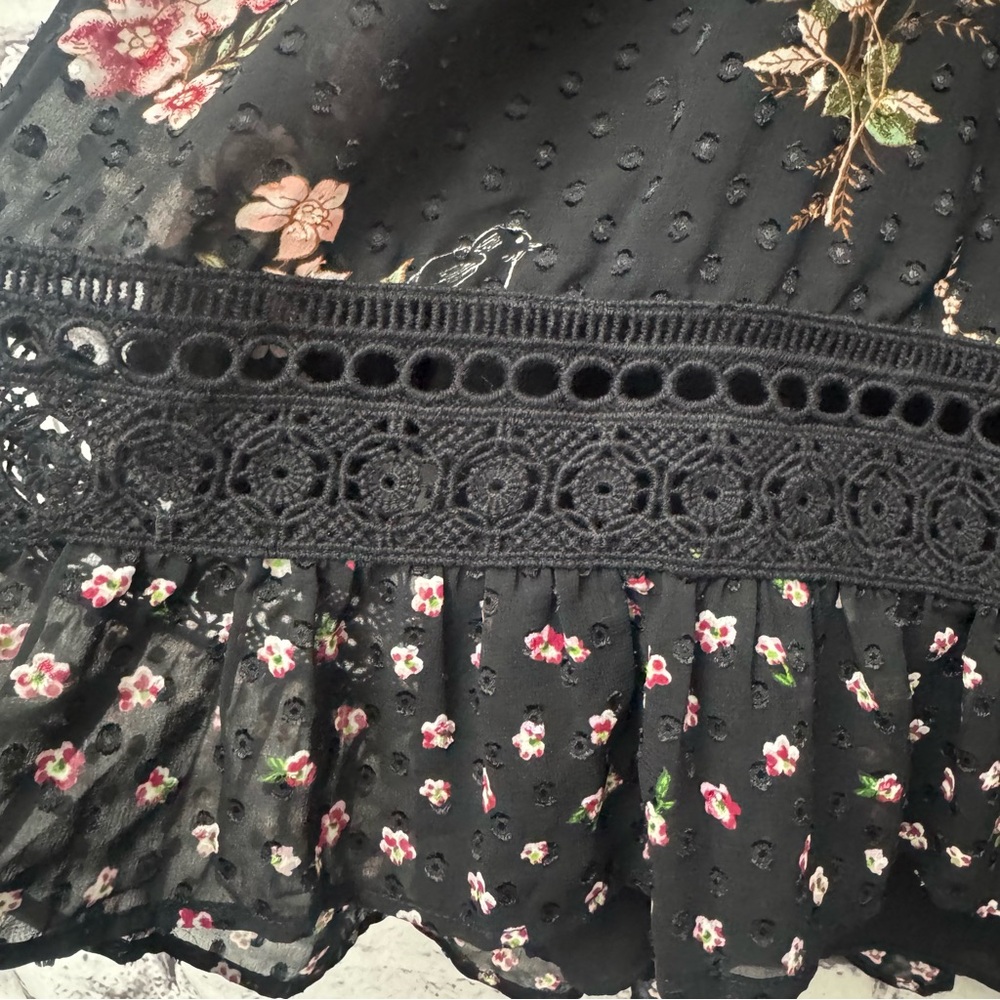 Anthropologie Mauve Steffy Bell-Sleeve Blouse in Black Size Small - Picture 6 of 10